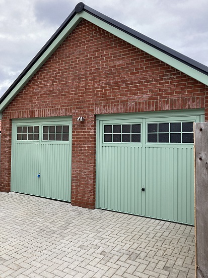 Garage doors complete